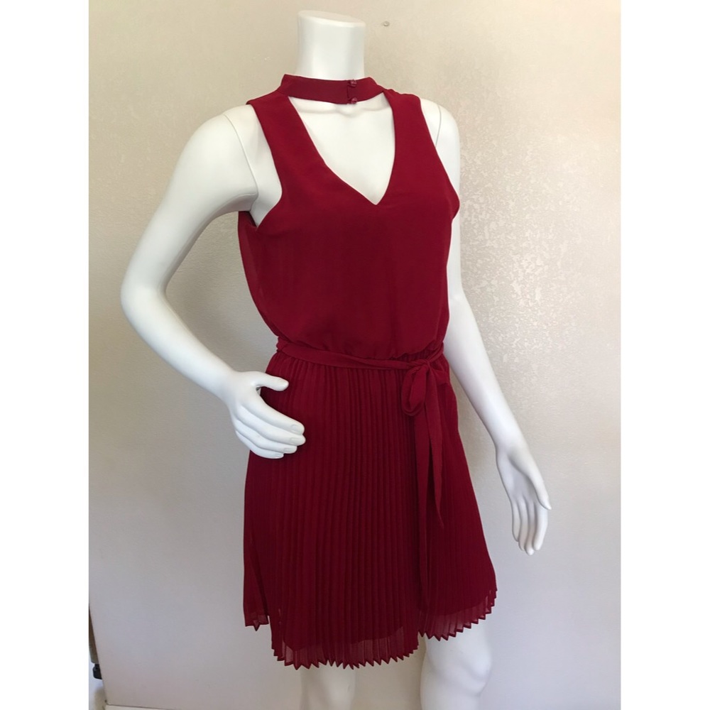 A-Byer  Red Sleeveless Lined Cocktail Dress Large